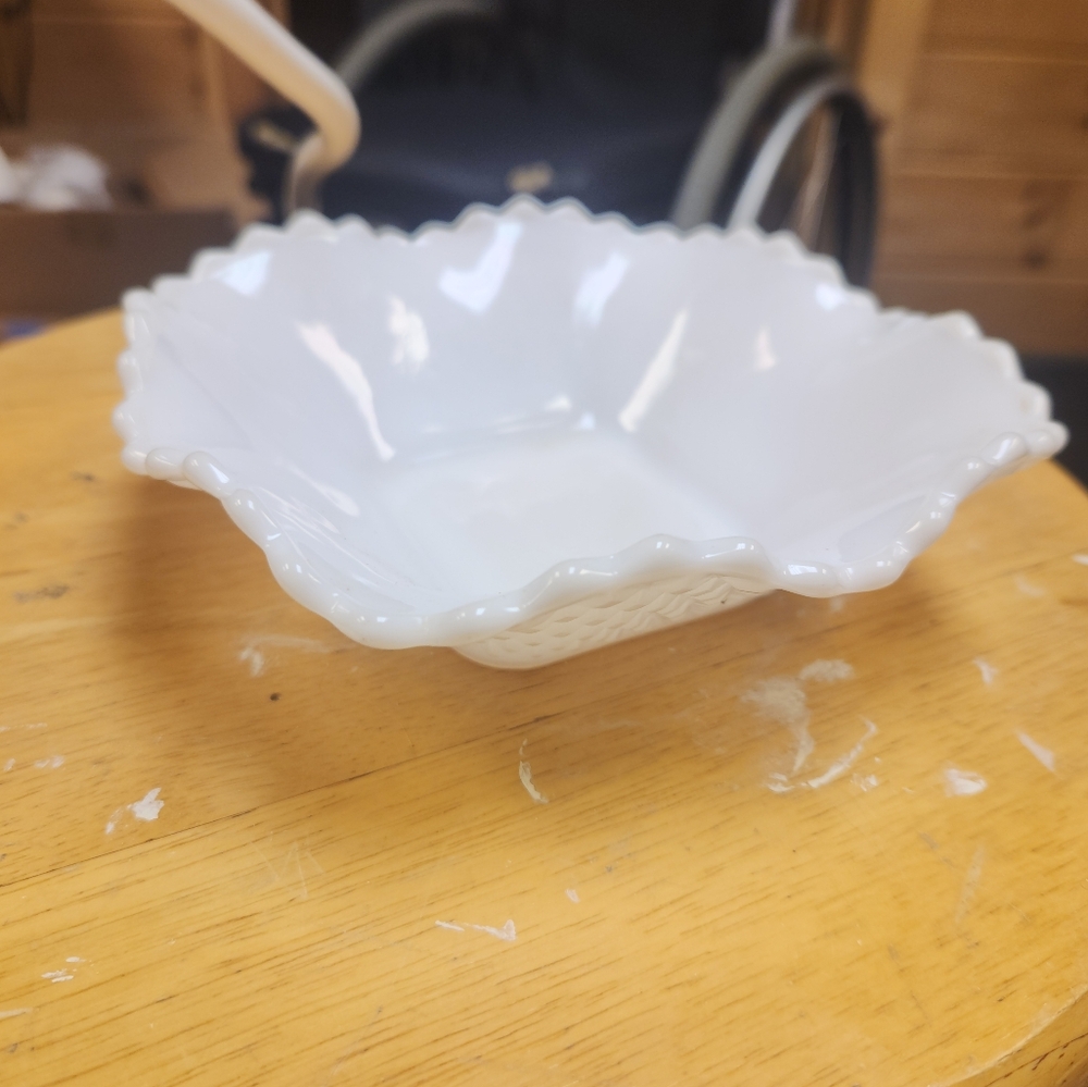 Hobnail Ruffle Milk Glass Bowl